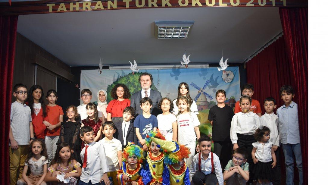 Tahran Türk İlokulu ve Ortaokulunda 23 Nisan Etkinliği
