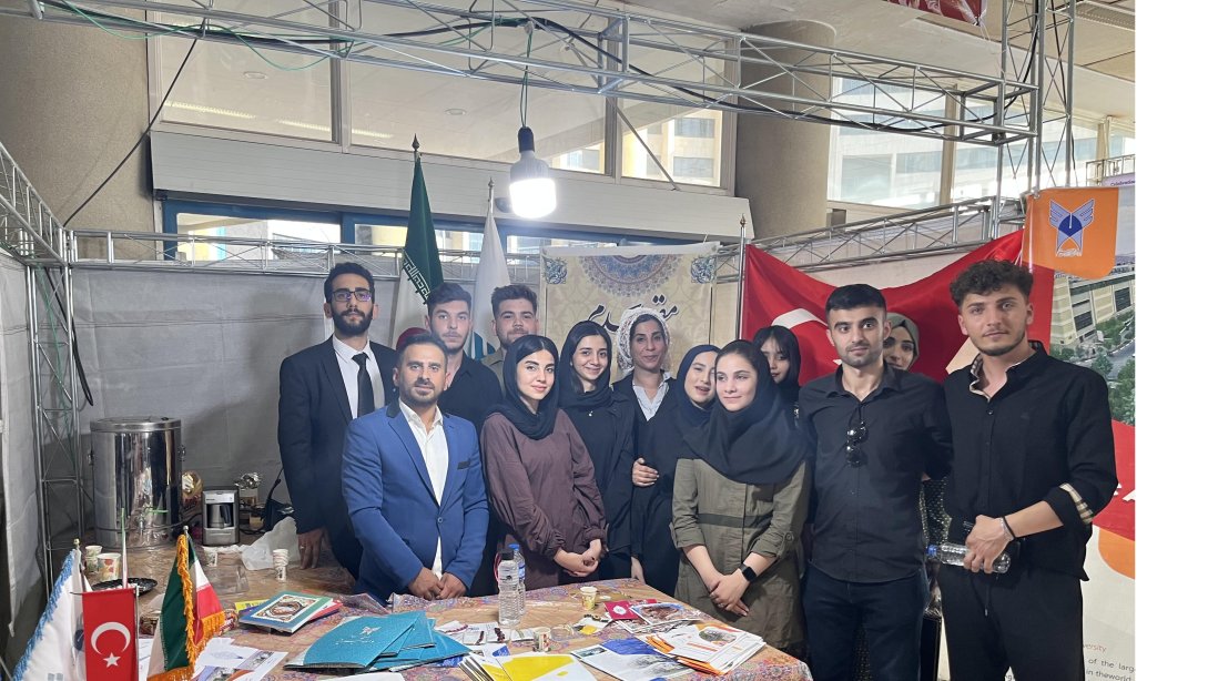 Tahran Eğitim Müşavirliği İslami Azad Üniversitesi Mezuniyet Töreninde 